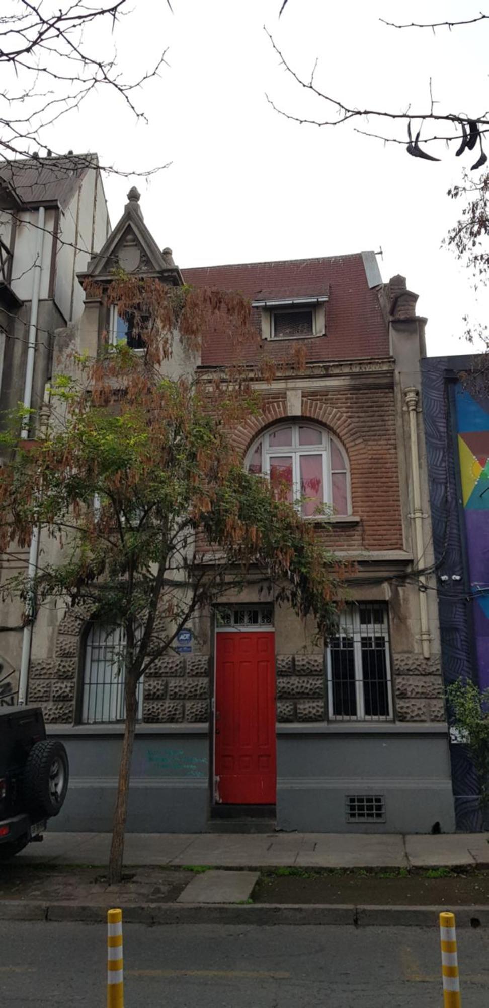 Wild Bellavista Hostel Santiago Exterior photo